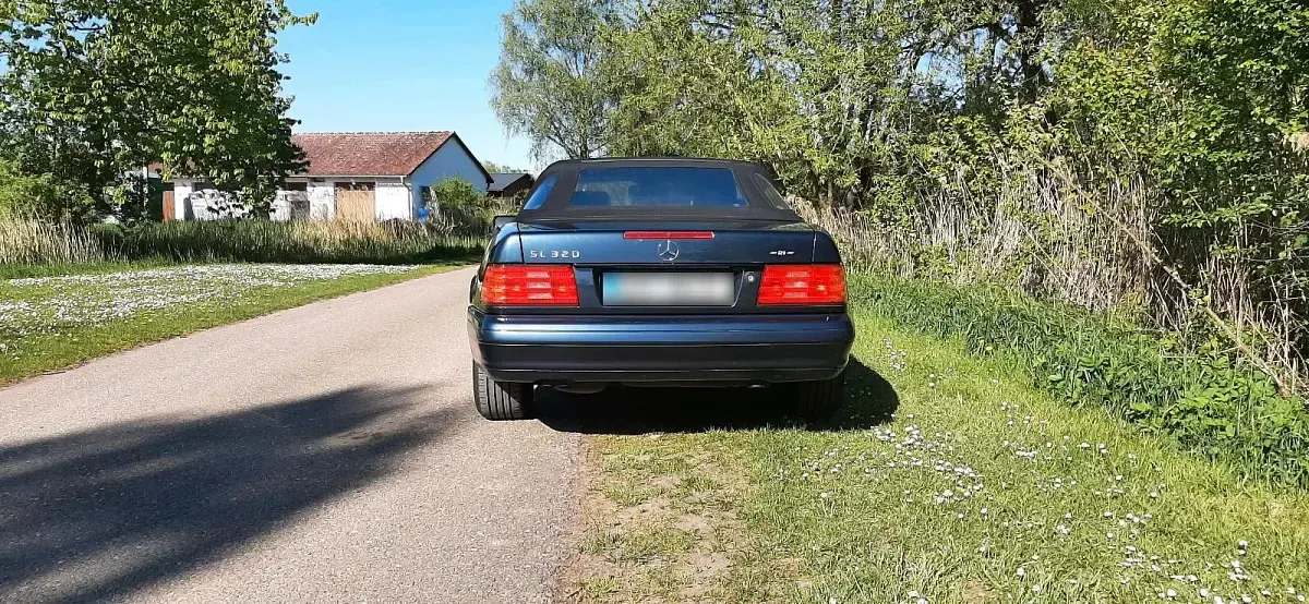 Gebraucht Mercedes SL320 231 PS (169 kW) 1998 Blau Cabrio