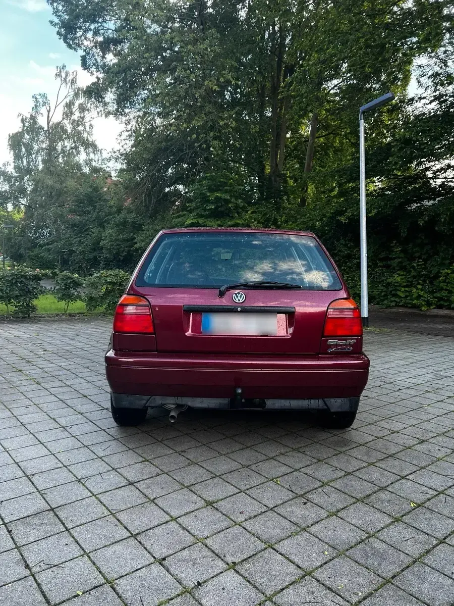 Gebraucht VW Golf III 75 PS (55 kW) 1991 Andere farben Kleinwagen