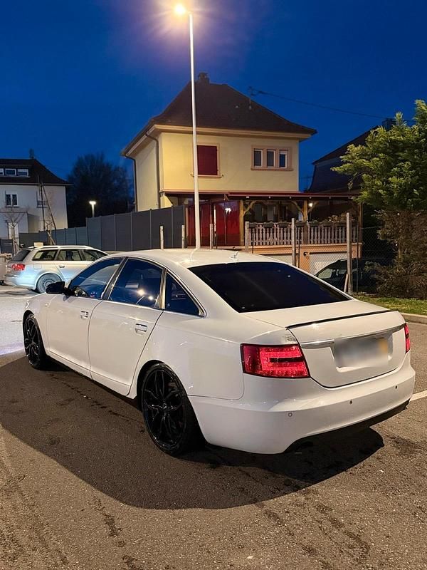 Gebraucht Audi A6 S-Line 225 PS (165 kW) 2005 Weiß Limousine
