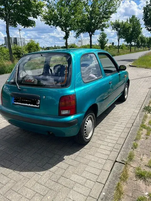 Gebraucht Nissan Micra 54 PS (39 kW) 1997 Grün Kleinwagen