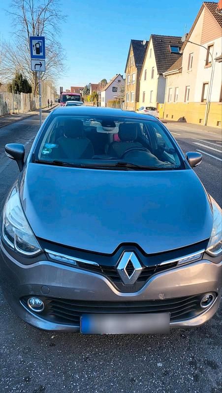Gebraucht Renault Clio IV 90 PS (66 kW) 2013 Grau Limousine
