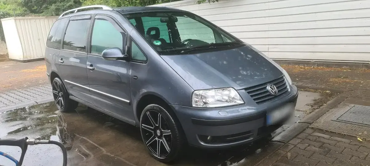 Gebraucht VW Sharan United 140 PS (102 kW) 2010 Grau Van / Kleinbus