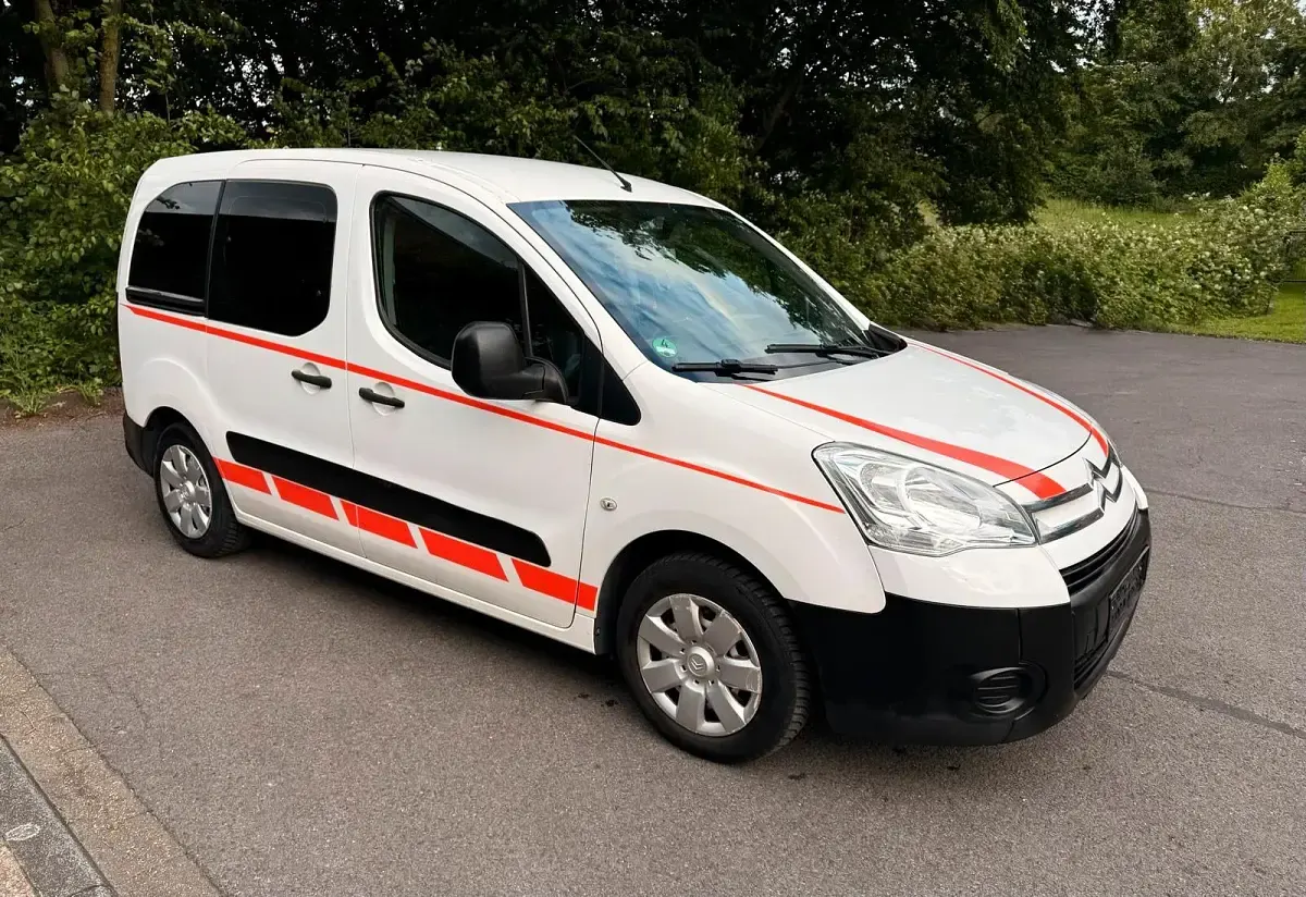 Gebraucht Citroën Berlingo 2009 Weiß Van / Kleinbus
