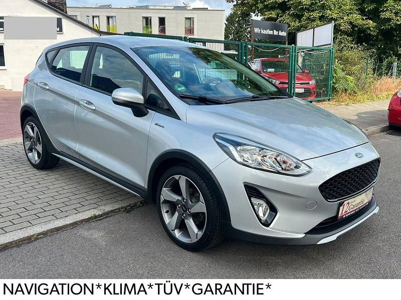 Silber Gebraucht 2018 Ford Fiesta Active Kleinwagen | 7.400 € (Guter Preis) - Bild 1/3