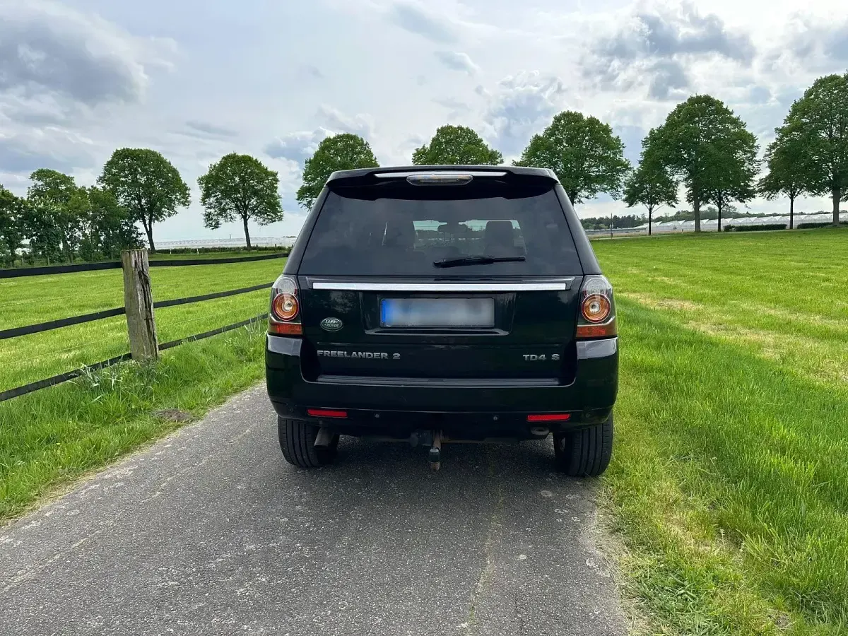 Gebraucht Land Rover Freelander 2 150 PS (110 kW) 2013 Schwarz SUV
