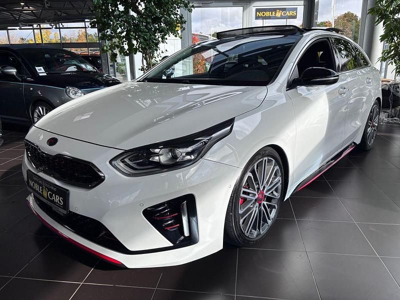 Gebraucht Kia ProCeed GT GT 204 PS (150 kW) 2020 Weiß Kleinwagen