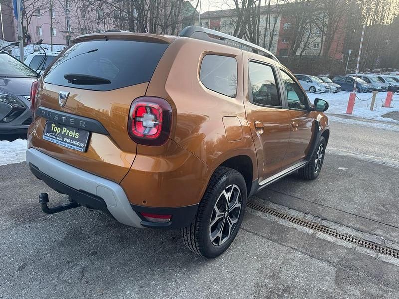Gebraucht Dacia Duster Prestige 116 PS (85 kW) 2021 Orange SUV