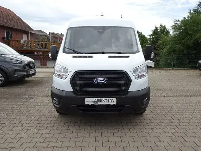 Gebraucht Ford Transit Trend 131 PS (96 kW) 2025 Weiß Limousine