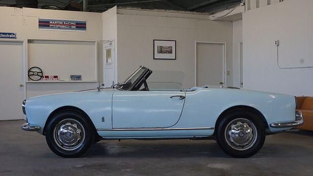 Gebraucht Alfa Romeo Giulia Spider 109 PS (80 kW) 1958 Weiß Cabrio