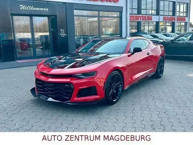 Gebraucht Chevrolet Camaro 275 PS (202 kW) 2023 Rot Coupé