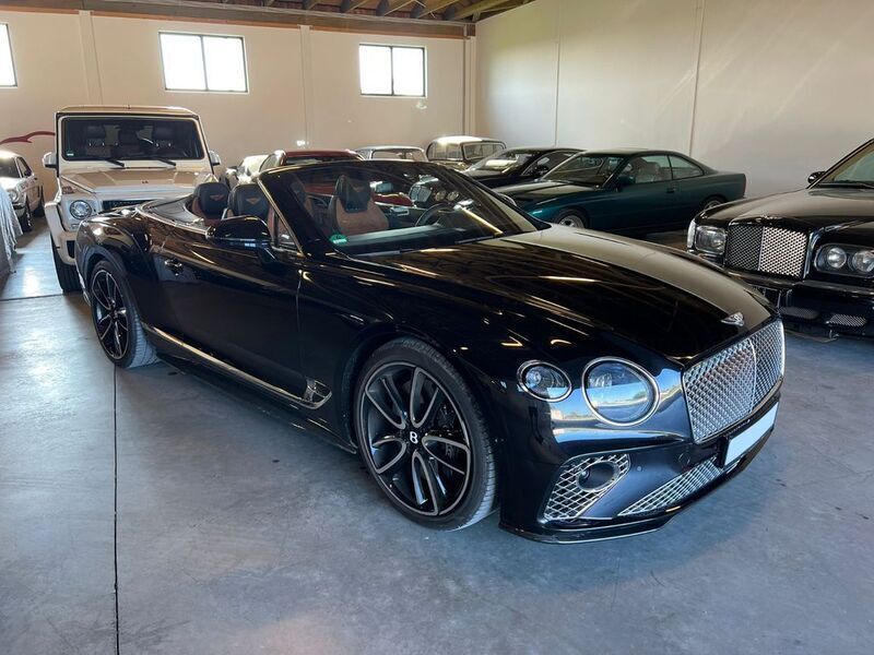 Gebraucht Bentley Continental 549 PS (403 kW) 2021 Schwarz Limousine