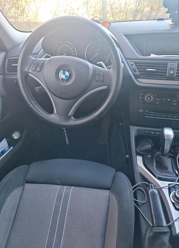 Gebraucht BMW X1 204 PS (150 kW) 2011 Braun SUV