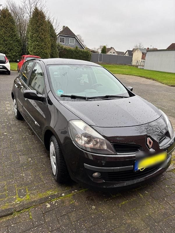 Schwarz Gebraucht 2008 Renault Clio III Kleinwagen | 2.500 € (Fairer Preis) - Bild 1/4
