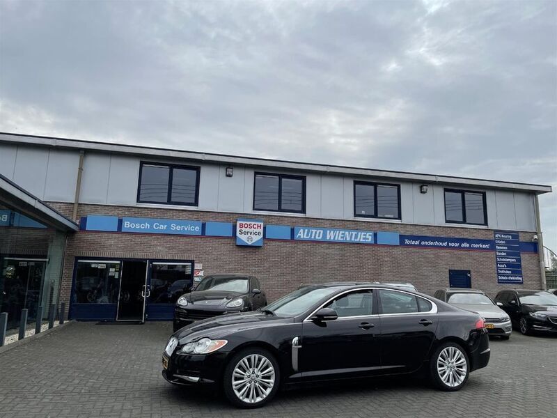 Schwarz Gebraucht 2011 Jaguar XF Premium Luxury Limousine | 7.950 € (Fairer Preis) - Bild 1/4