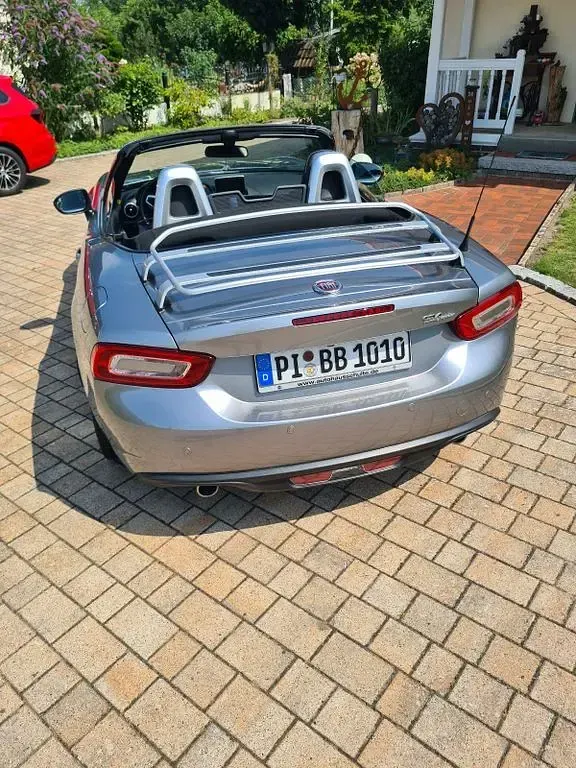 Gebraucht Fiat 124 Spider Lusso 140 PS (102 kW) 2017 Grau Cabrio