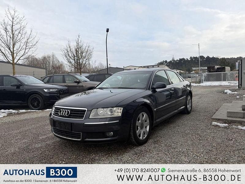 Grau Gebraucht 2003 Audi A8 Sport Limousine | 5.900 € (Etwas zu teuer) - Bild 1/4