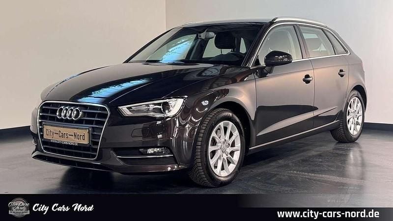 Braun Gebraucht 2014 Audi A3 Sportback Attraction Kombi | 11.499 € (Superpreis) - Bild 1/3
