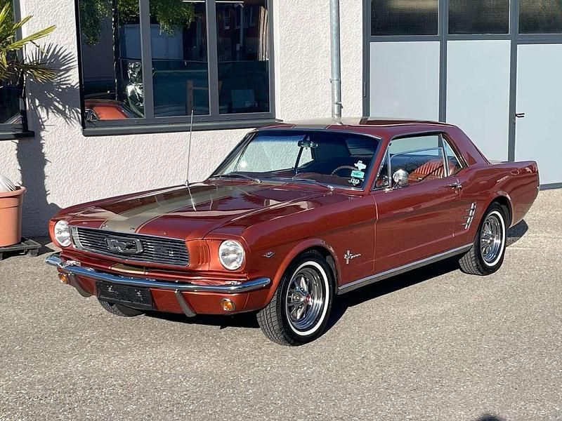 Second-hand Ford Mustang 200 CP (147 kW) 1966 Emberglo Coupe