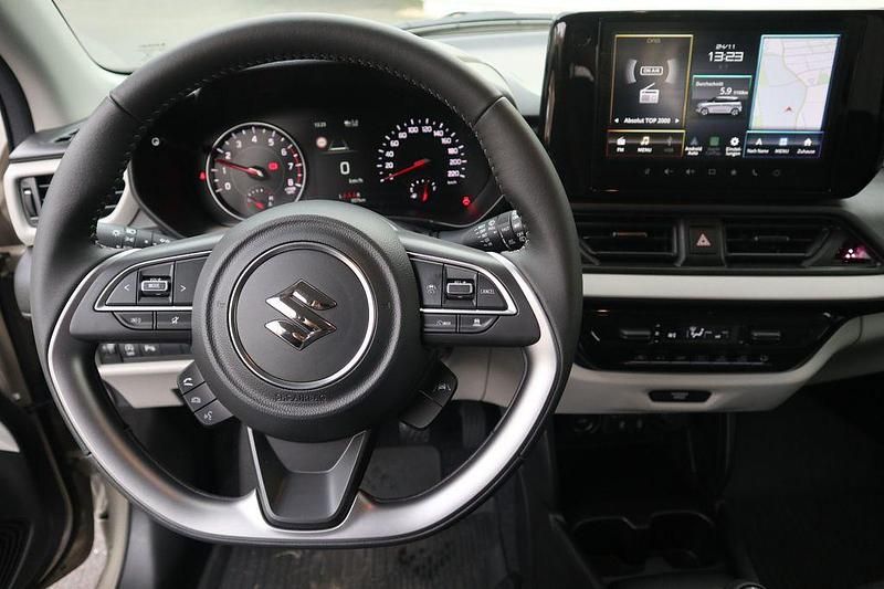 Gebraucht Suzuki Swift Comfort 83 PS (61 kW) 2025 Beige Limousine