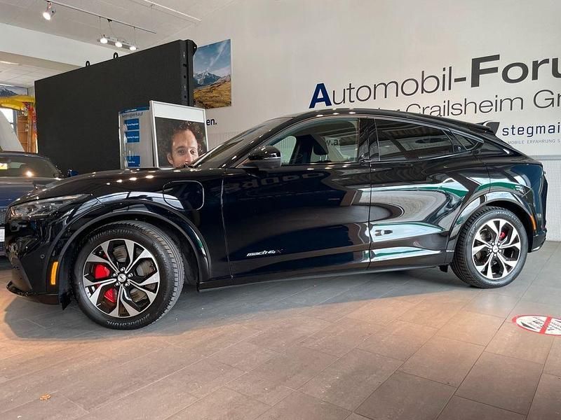 Gebraucht Ford Mustang Mach-E 258 kW (351 PS) 2022 Absolute black SUV