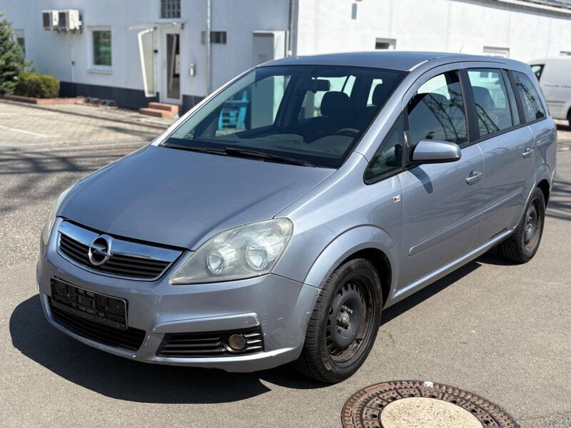 Gebraucht Opel Zafira Edition 101 PS (74 kW) 2007 Silber Van / Kleinbus