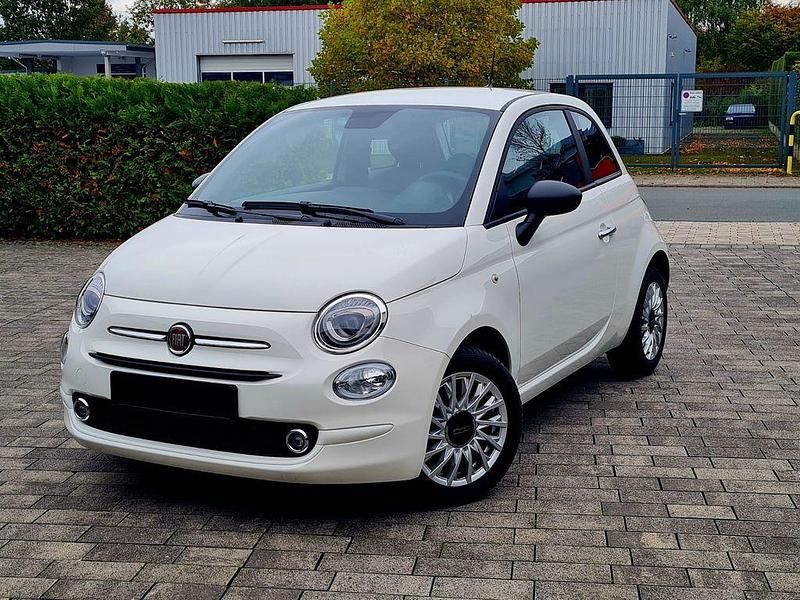 Weiß Gebraucht 2024 Fiat 500 Dolcevita Kleinwagen | 13.447 € (Fairer Preis) - Bild 1/4