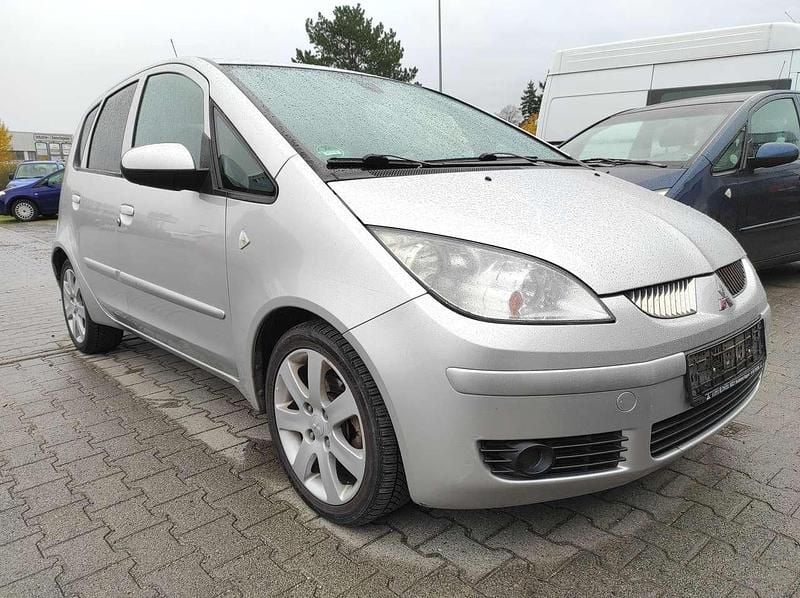 Silber Gebraucht 2006 Mitsubishi Colt Limousine | 1.799 € (Fairer Preis) - Bild 1/4