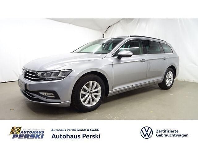Pyritsilber metallic Gebraucht 2024 VW Passat Business Kombi | 29.900 € (Superpreis) - Bild 1/2