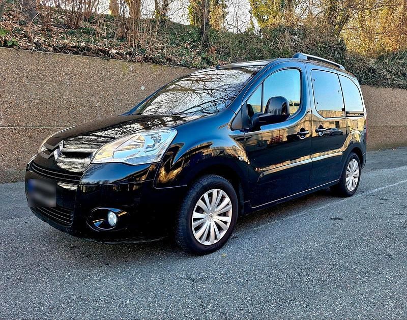 Gebraucht Citroën Berlingo 108 PS (79 kW) 2009 Schwarz Van / Kleinbus