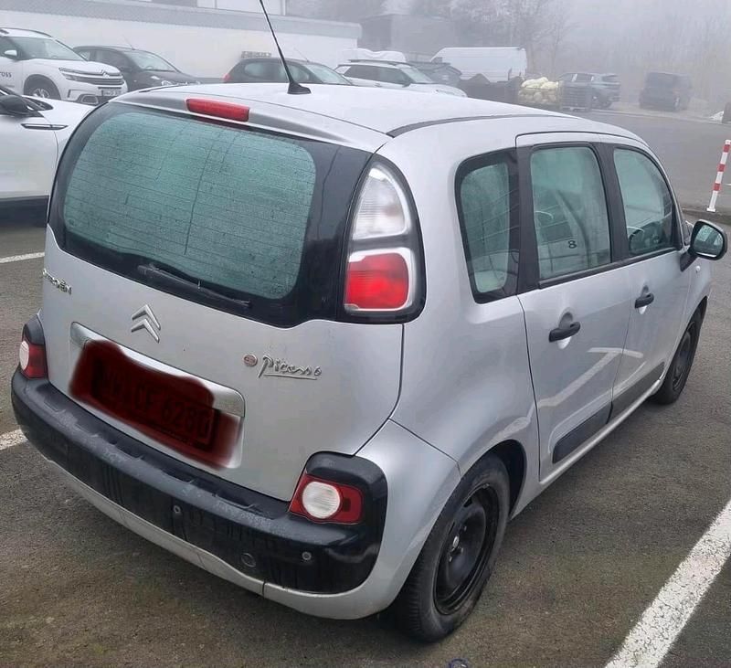 Gebraucht Citroën C3 Picasso 95 PS (69 kW) 2010 Silber Van / Kleinbus