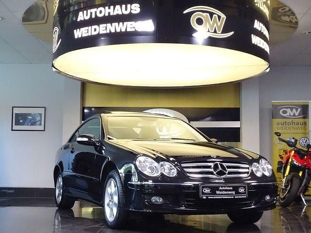 Gebraucht Mercedes CLK200 184 PS (135 kW) 2009 Schwarz Coupé