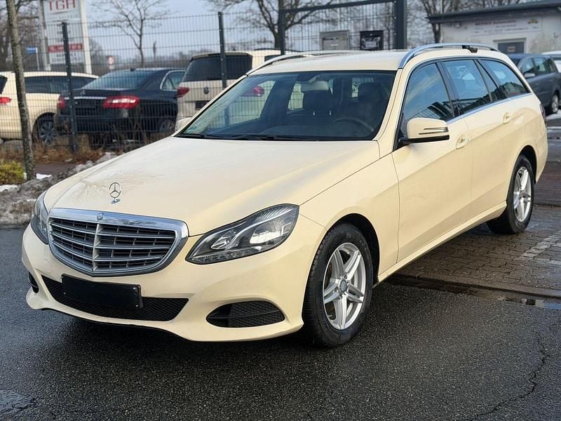 Gebraucht Mercedes E200 136 PS (100 kW) 2015 Beige Kombi