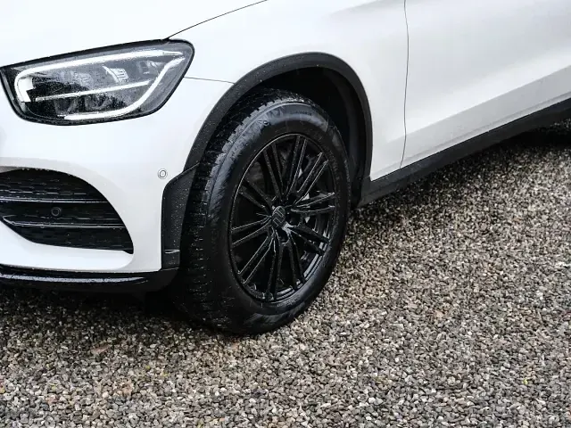 Gebraucht Mercedes GLC400d Sport 330 PS (242 kW) 2022 Weiss SUV