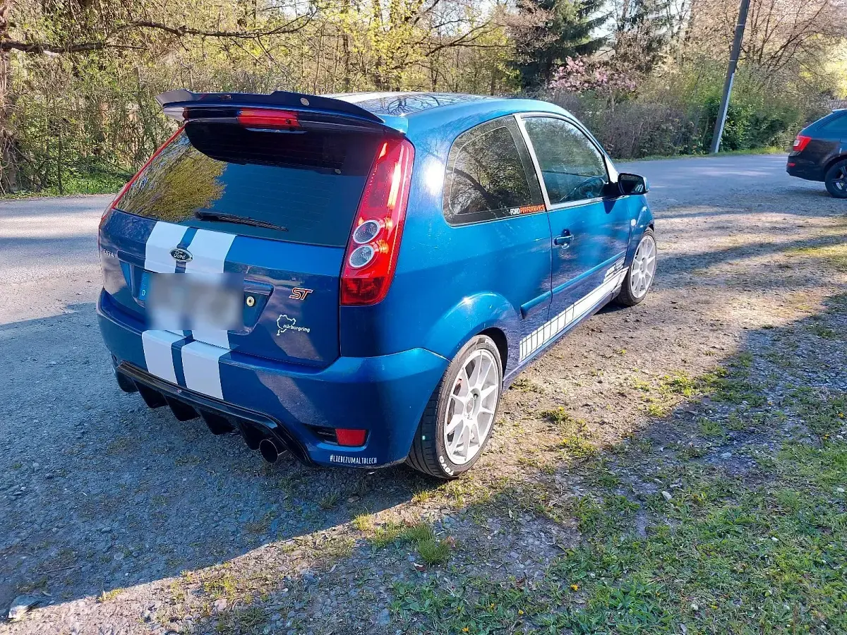 Gebraucht Ford Fiesta ST 150 PS (110 kW) 2006 Blau Kleinwagen