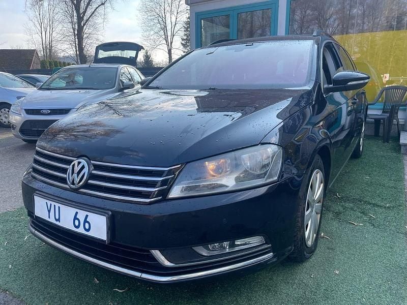 Gebraucht VW Passat Comfortline 140 PS (102 kW) 2011 Schwarz Kombi