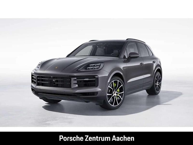 Grau Gebraucht 2024 Porsche Cayenne S E-Hybrid SUV | 105.400 € (Superpreis) - Bild 1/4