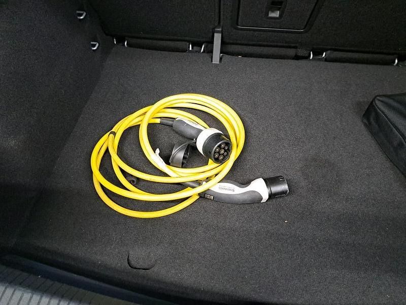 Gebraucht VW ID.3 Pro Performance 150 kW (204 PS) 2022 Silber Kleinwagen