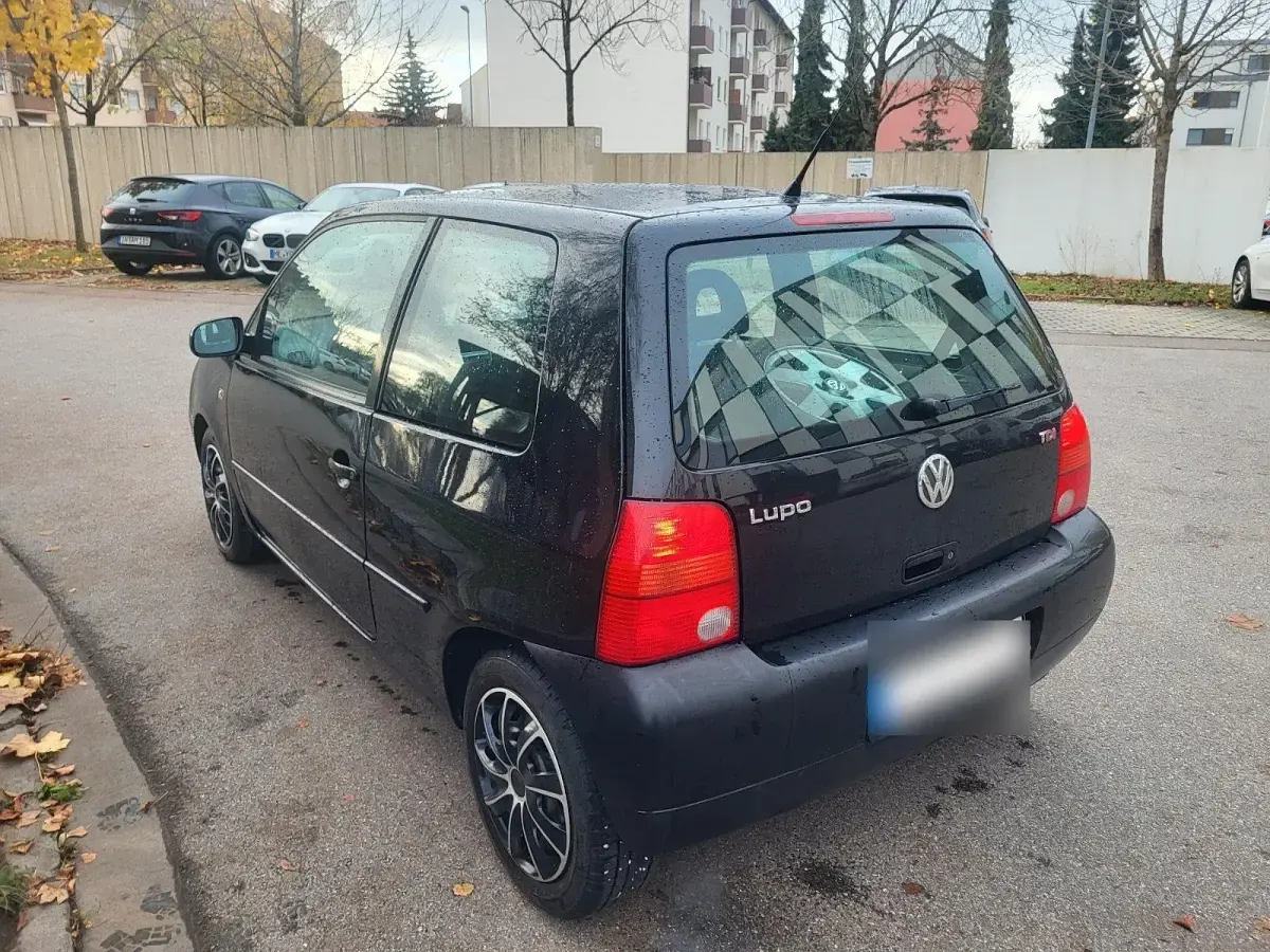 Gebraucht VW Lupo Basis 75 PS (55 kW) 2001 Schwarz Kleinwagen