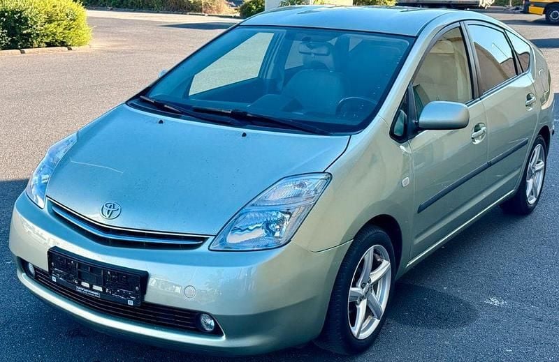 Grün Gebraucht 2007 Toyota Prius Sol Kleinwagen | 6.950 € - Bild 1/4