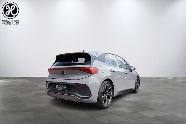 Gebraucht Cupra Born e-Boost 169 kW (231 PS) 2023 Andere farbe Kleinwagen