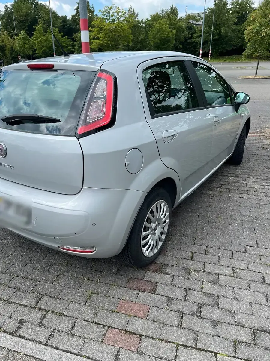 Gebraucht Fiat Punto 75 PS (55 kW) 2012 Kleinwagen