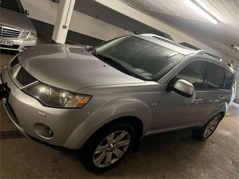 Grau Gebraucht 2008 Mitsubishi Outlander Instyle SUV | 3.900 € (Superpreis) - Bild 1/4