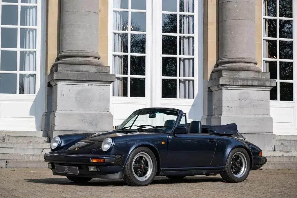 Gebraucht Porsche 911 232 PS (170 kW) 1989 Blau Cabrio