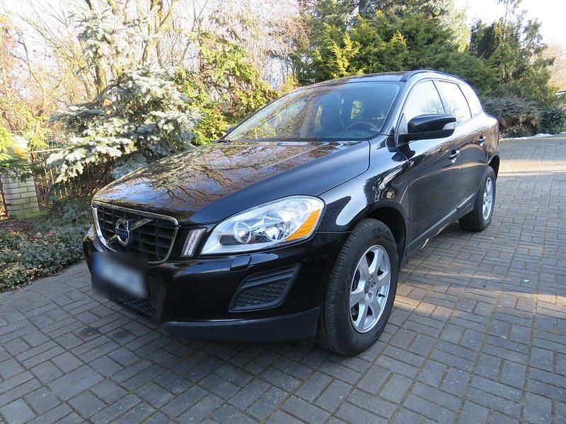 Gebraucht Volvo XC60 Summum 203 PS (149 kW) 2011 Schwarz SUV