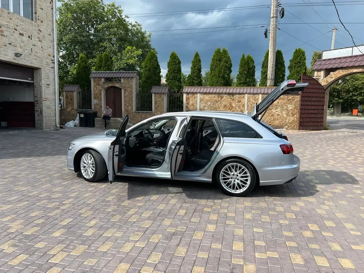 Gebraucht Audi A6 245 PS (180 kW) 2015 Silber Kombi