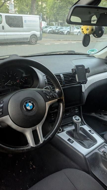 Gebraucht BMW 318 143 PS (105 kW) 2003 Schwarz Kombi