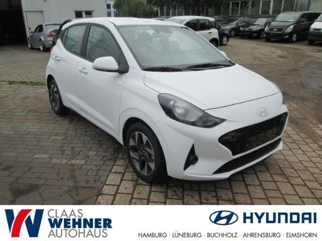 Weiß Neu 2024 Hyundai i10 Trend Kleinwagen | 17.490 € (Fairer Preis) - Bild 1/4