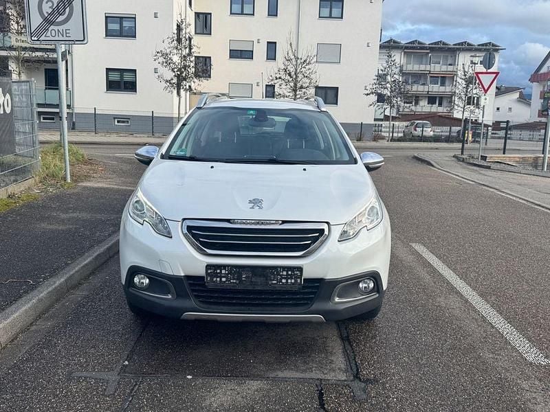 Gebraucht Peugeot 2008 Allure 120 PS (88 kW) 2014 Weiß SUV