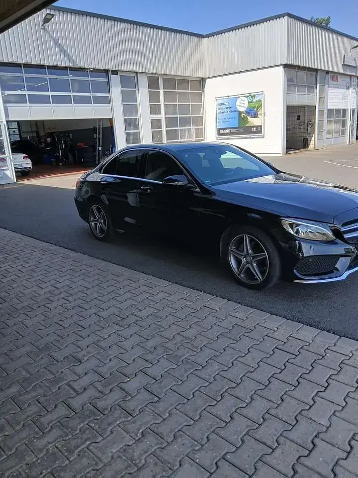 Gebraucht Mercedes C220 AMG line 170 PS (125 kW) 2015 Limousine