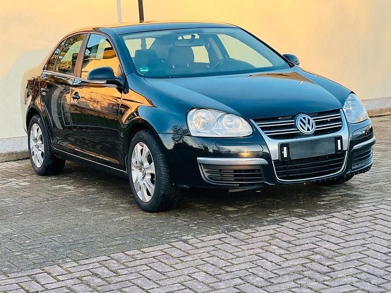 Schwarz Gebraucht 2006 VW Jetta Trendline Limousine | 1.799 € (Superpreis) - Bild 1/4